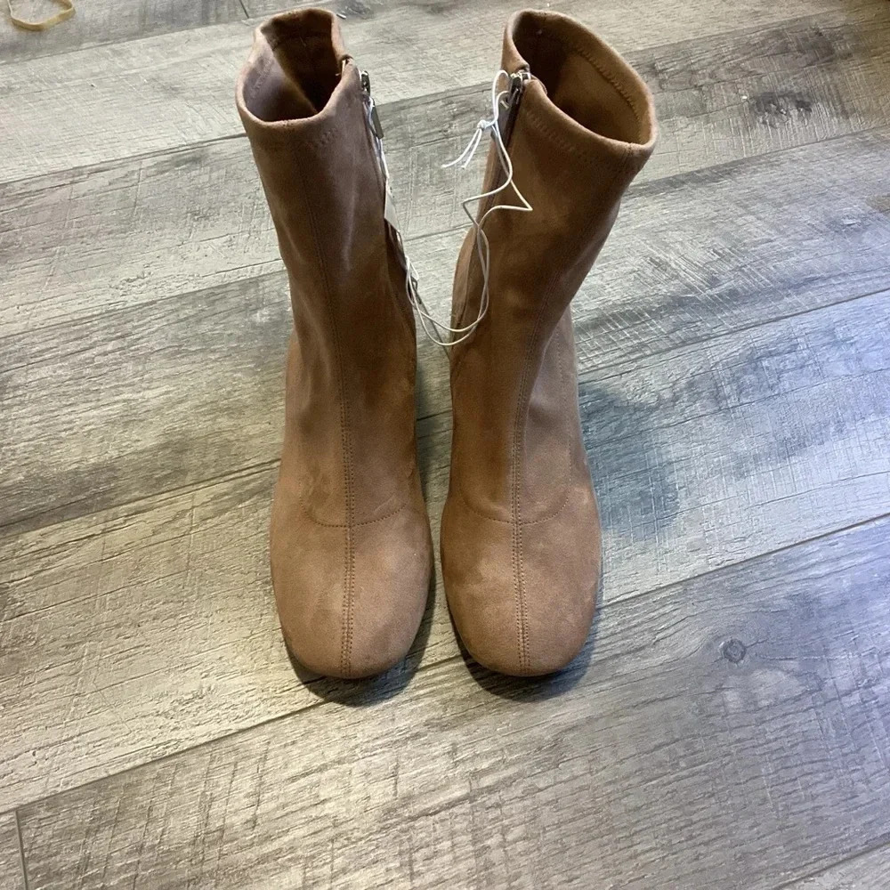 A New Day Dolly Ankle Boots Size 9 NWT